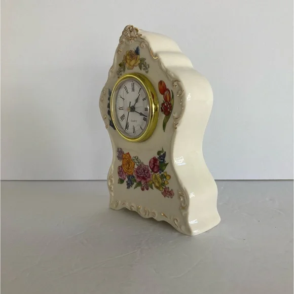 Table clock - Picture 5 of 10